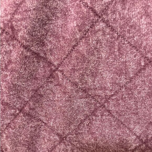 NWT
New Free People Shiloh Quilted Sweatshirt Pullover Zip
Swing Plum si… - Picture 8 of 8